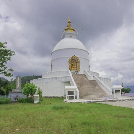 Hotel Romantica Pokhara Exterior photo