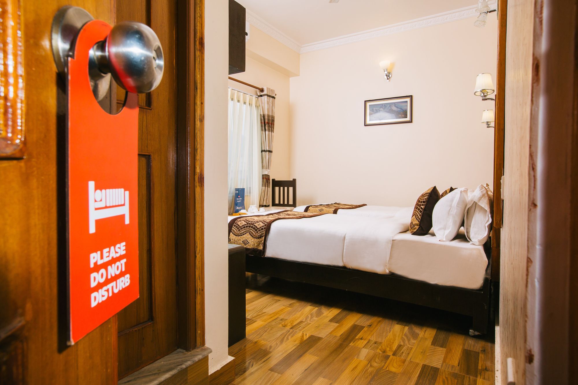 Hotel Romantica Pokhara Exterior photo